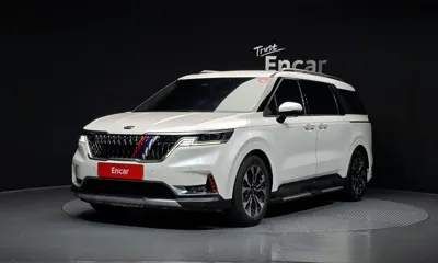 Kia Canival · 2021 год