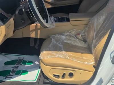 Genesis G80 2018, 55630 км, за 13153.61 USD