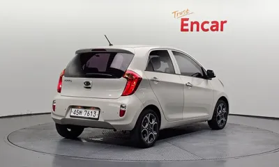 Kia Morning 2012, 71853 км, за 3216.49 USD