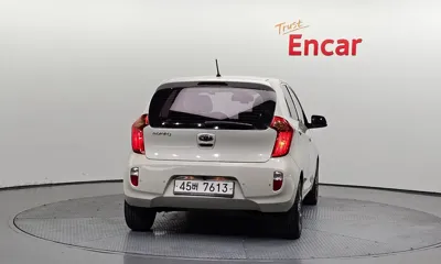 Kia Morning 2012, 71853 км, за 3216.49 USD