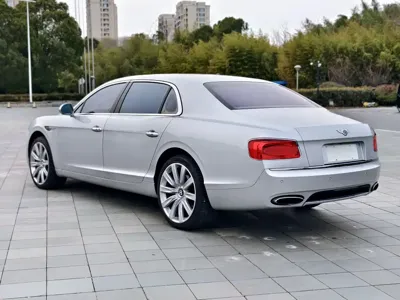 Bentley Flying Spur 2016, 160000 км, за 73394.69 USD - фото 8