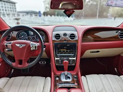 Bentley Flying Spur 2016, 160000 км, за 73394.69 USD - фото 21