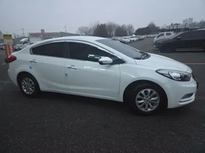 Kia K3 2014, 81000 км, за 3957.71 USD