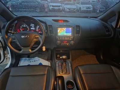 Kia K3 2014, 81000 км, за 3957.71 USD - фото 10
