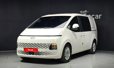 Hyundai Staria · 2022 год