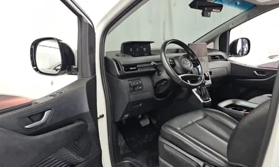 Hyundai Staria 2022, 131636 км, за 11530.95 USD - фото 10