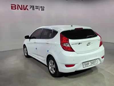 Hyundai Accent 2012, 176660 км, за 2405.25 USD