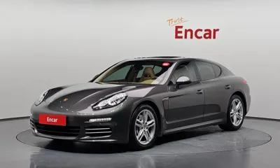 Porsche Panamera · 2014 год