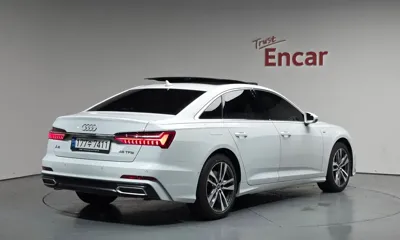 Audi A6 2022, 22046 км, за 21824.12 USD