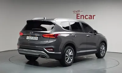 Hyundai Santafe 2020, 22233 км, за 15302.46 USD