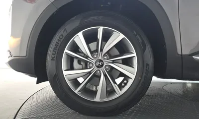 Hyundai Santafe 2020, 22233 км, за 15302.46 USD