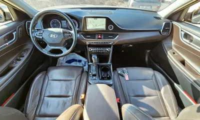 Hyundai Grandeur 2017, 124918 км, за 8530.31 USD - фото 7