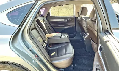 Hyundai Grandeur 2017, 124918 км, за 8530.31 USD - фото 11