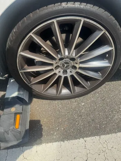 Mercedes-Benz E-Class 2022, 60000 км, за 6801.31 USD