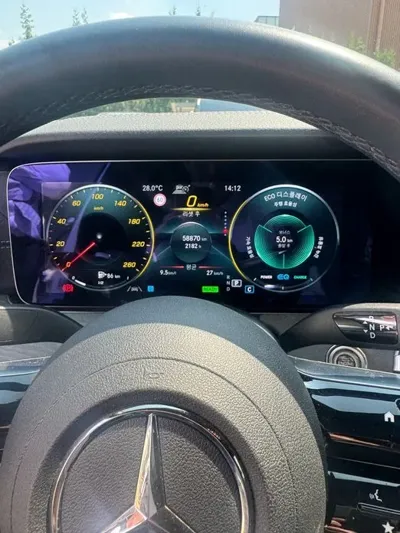 Mercedes-Benz E-Class 2022, 60000 км, за 6801.31 USD - фото 7