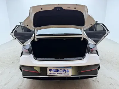 Hyundai Elantra 2023, 18000 км, за 15126.25 USD - фото 21