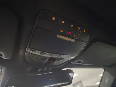 Mercedes-Benz GLC-Class 2018, 71631 км, за 15276.6 USD - фото 17