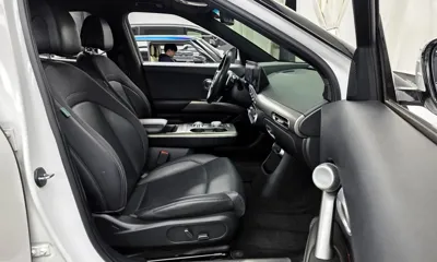 Genesis GV60 2022, 152580 км, за 21272.46 USD - фото 11