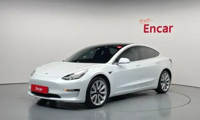Tesla Model 3 · 2020 год