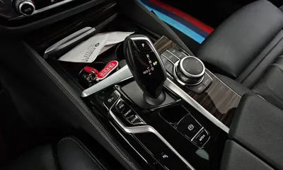 BMW 5-Series 2022, 69143 км, за 20967.63 USD - фото 9