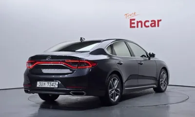 Hyundai Grandeur 2017, 152670 км, за 6940.78 USD