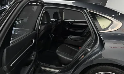 Hyundai Grandeur 2017, 152670 км, за 6940.78 USD - фото 12