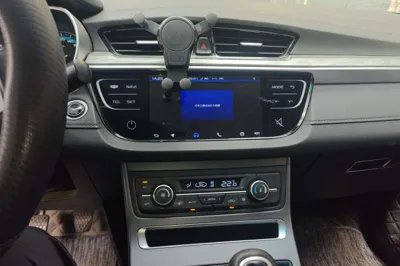 Geely Auto Emgrand 2019, 45300 км, за 5031 USD - фото 10