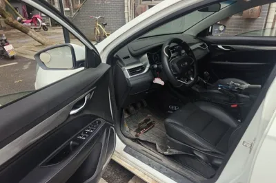 Geely Auto Emgrand 2019, 45300 км, за 5031 USD - фото 13