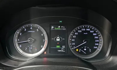 Hyundai Grandeur 2018, 108925 км, за 9311.71 USD - фото 8