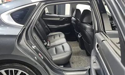 Hyundai Grandeur 2018, 108925 км, за 9311.71 USD - фото 11