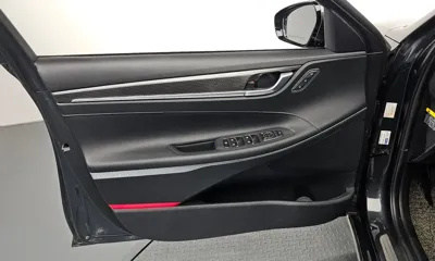 Hyundai Grandeur 2018, 108925 км, за 9311.71 USD - фото 24