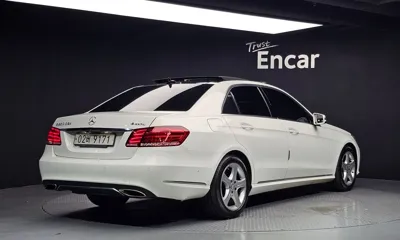 Mercedes-Benz E-Class 2014, 137094 км, за 5949.24 USD