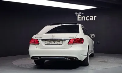 Mercedes-Benz E-Class 2014, 137094 км, за 5949.24 USD