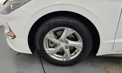 Hyundai Sonata 2020, 118179 км, за 8921.01 USD