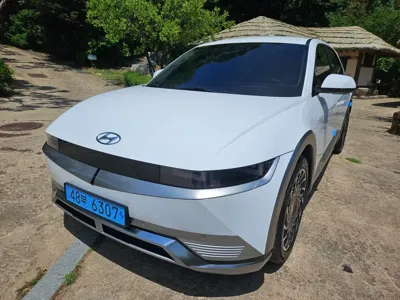 Hyundai Ioniq5 · 2023 год
