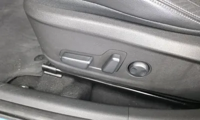 Hyundai Kona 2018, 94737 км, за 7866.21 USD - фото 29