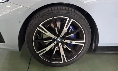 BMW 5-Series 2026, 2800 км, за 63673.36 USD