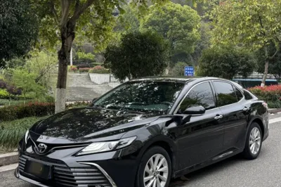 Toyota Camry · 2021 год