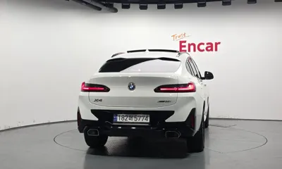 BMW X4 2023, 18281 км, за 40698.04 USD