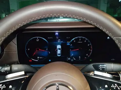 Mercedes-Benz E-Class 2023, 18900 км, за 48519.9 USD