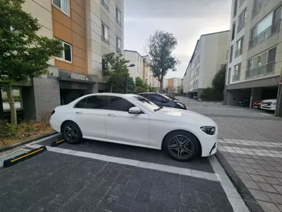 Mercedes-Benz E-Class 2023, 8500 км, за 31009.79 USD