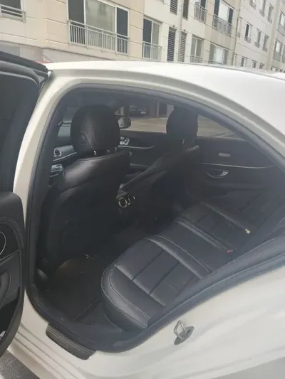 Mercedes-Benz E-Class 2023, 8500 км, за 31009.79 USD - фото 7