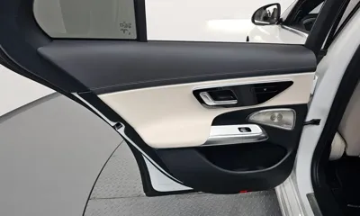 Mercedes-Benz E-Class 2025, 9441 км, за 58765.24 USD - фото 25