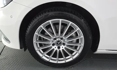 Mercedes-Benz E-Class 2022, 54648 км, за 26906.92 USD