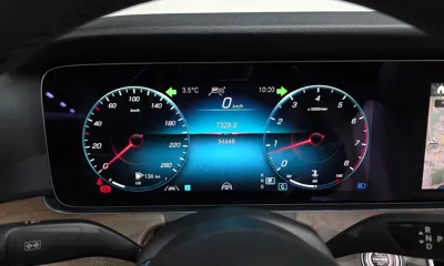 Mercedes-Benz E-Class 2022, 54648 км, за 26906.92 USD - фото 8