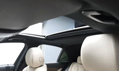 Mercedes-Benz E-Class 2022, 54648 км, за 26906.92 USD - фото 19