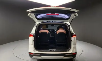 Kia Canival 2021, 86140 км, за 15032.17 USD - фото 20