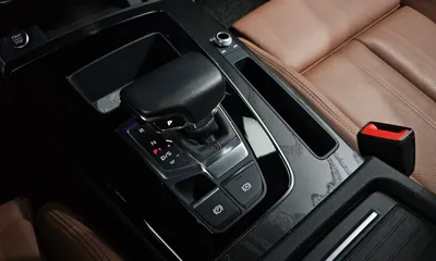 Audi Q5 2023, 31858 км, за 29315.98 USD - фото 9