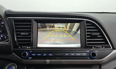 Hyundai Avante 2018, 59814 км, за 6498.62 USD - фото 13