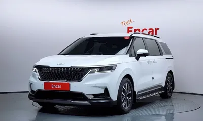 Kia Canival · 2023 год